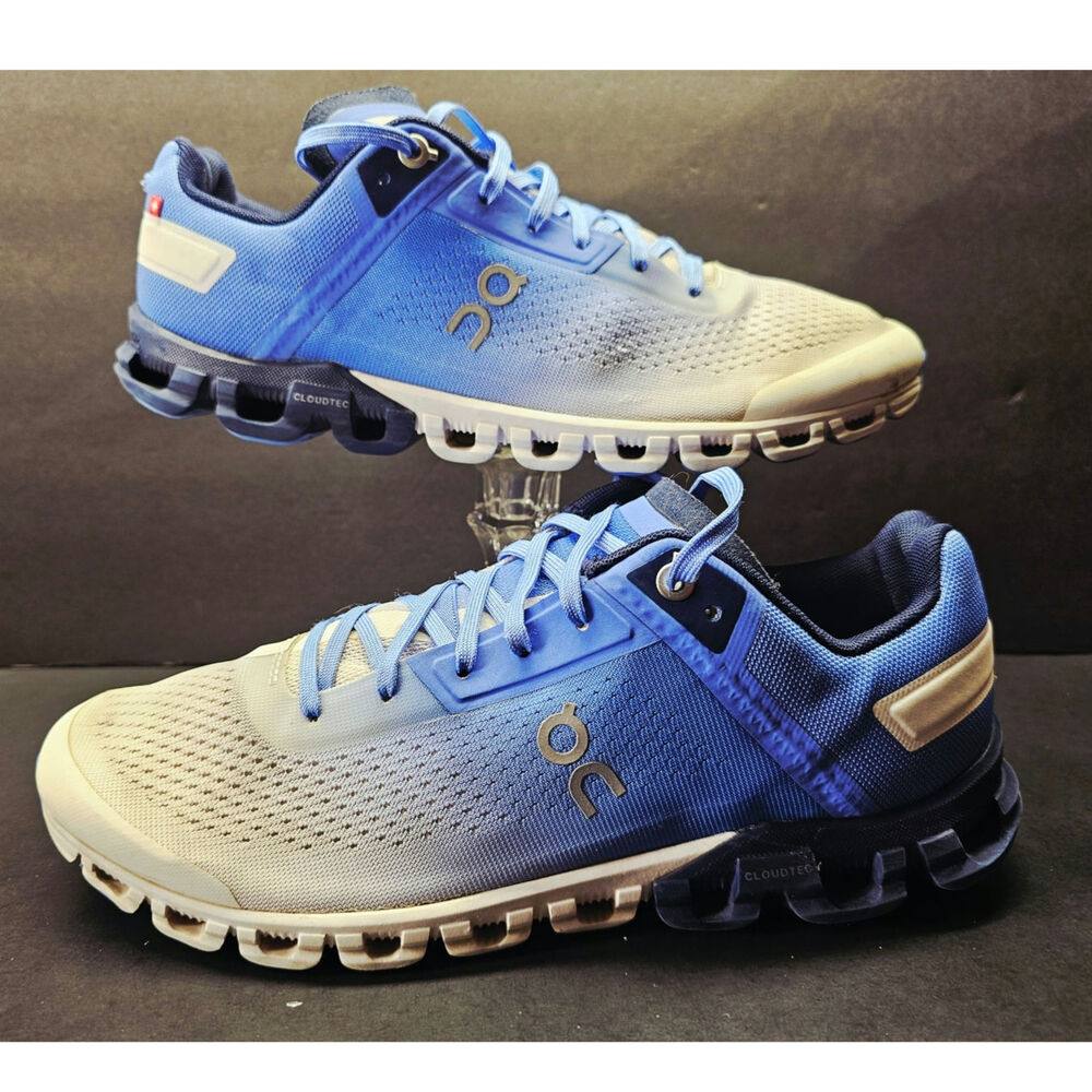 Oncloud Women 9.5 Comfy footwear
